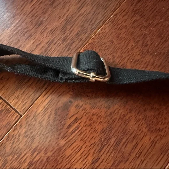 SOLD ON X-POST Robin Ruth Black and White London Crossbody Bag - Picture 4 of 10